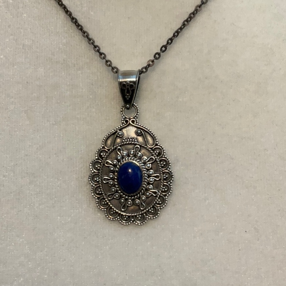 Sterling silver lapis pendant